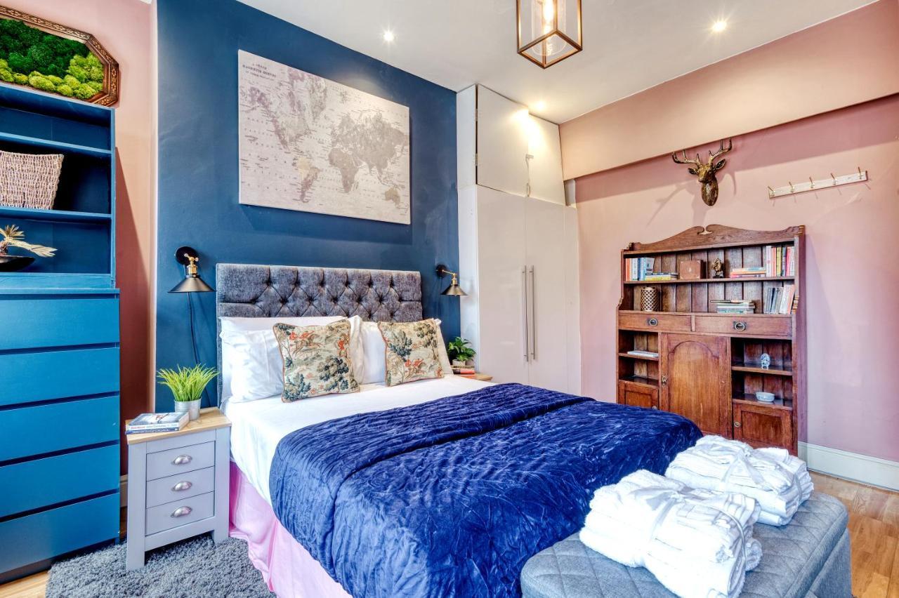 Sunny Corner Apartment In Center Of Лондон Екстериор снимка